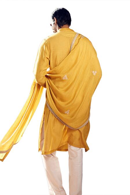 Shop Matsya Yellow Linen Embroidered Stole Floral Royal Straight Kurta Pant Set Shop_Matsya_Yellow Linen Embroidered Stole Floral Royal Straight Kurta Pant Set