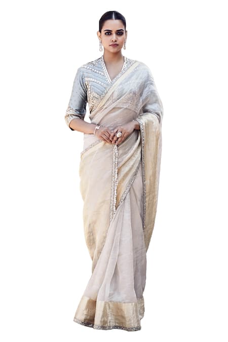 Matsya_Off White Tissue Sequins V-neck Aquamarine Aurum Saree With Embroidered Blouse _Online_at_Aza_Fashions