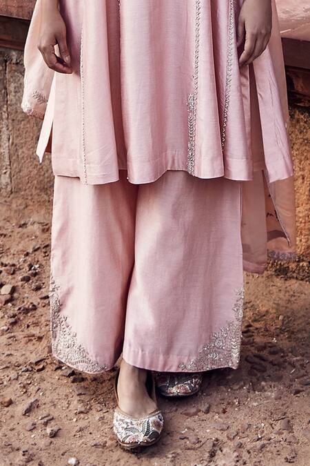 Buy_Matsya_Peach Chanderi, Organza Embroidery Kachi Dori A-line Panelled Kurta Pant Set_Online_at_Aza_Fashions