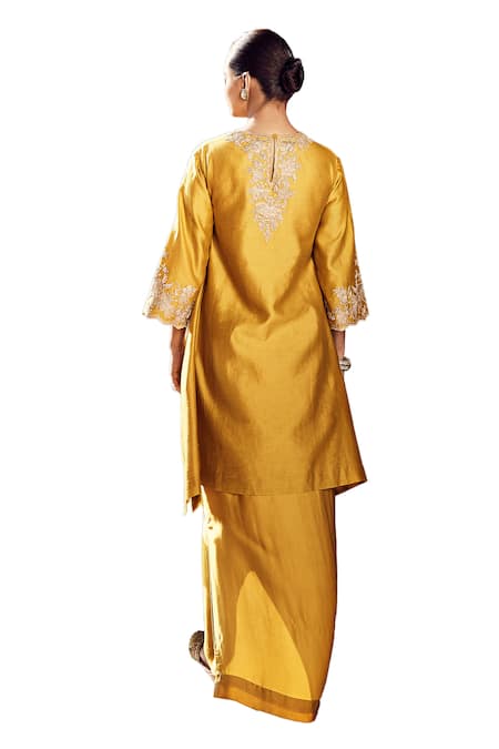Shop_Matsya_Yellow Chanderi Applique V-neck Sona Patti Hukum Kurta With Draped Skirt _Online_at_Aza_Fashions