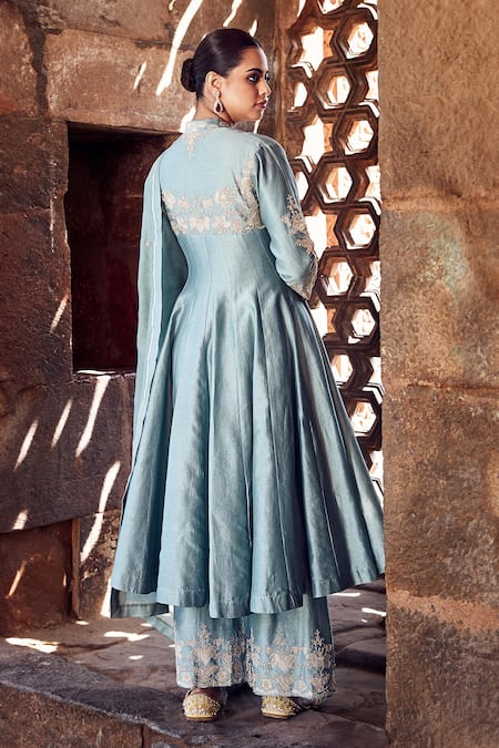 Matsya Sona Patti Naqashi Embroidered Anarkali Pant Set 