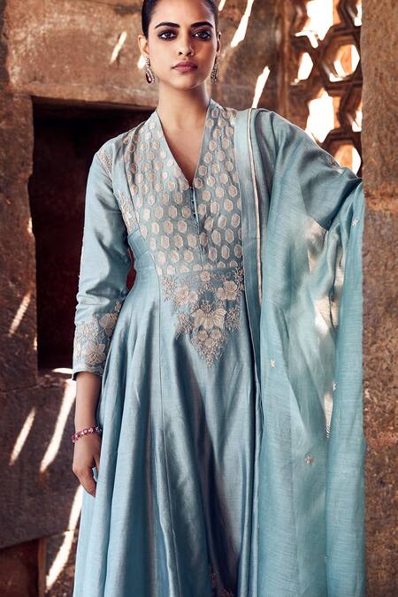 Buy Matsya Blue Chanderi Embroidery, Applique V-neck Sona Patti Naqashi Anarkali Pant Set Buy_Matsya_Blue Chanderi Embroidery, Applique V-neck Sona Patti Naqashi Anarkali Pant Set