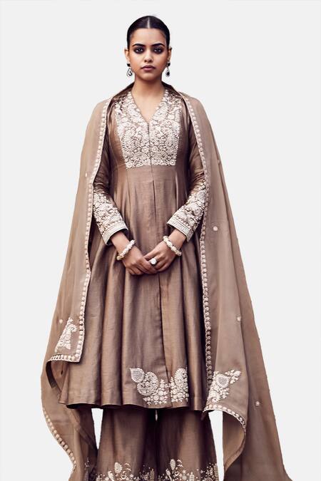 Buy_Matsya_Brown Chanderi, Organza Embroidery V-neck Kachi Kora Dori Multani Kalidar Set_Online_at_Aza_Fashions