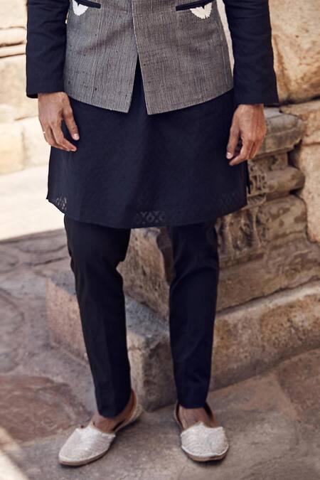 Matsya Black Raw Silk Embroidery Thread Dori Bundi Set Online at Aza Fashions Matsya_Black Raw Silk Embroidery Thread Dori Bundi Set _Online_at_Aza_Fashions