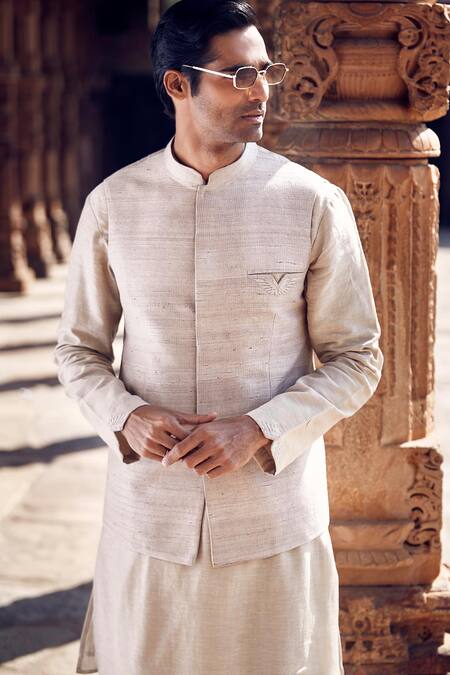 Shop Matsya Ivory Silk Embroidery Floral Bundi And Kurta Set Online at Aza Fashions Shop_Matsya_Ivory Silk Embroidery Floral Bundi And Kurta Set _Online_at_Aza_Fashions