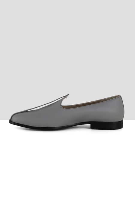 Ankit V Kapoor_Grey Matte Almond Toe Mojris_Online_at_Aza_Fashions