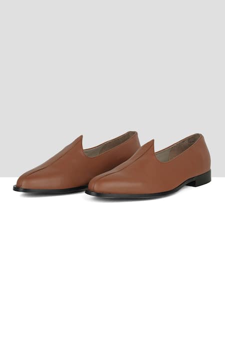 Shop_Ankit V Kapoor_Brown Stitchline Thread Embroidered Mojris _at_Aza_Fashions