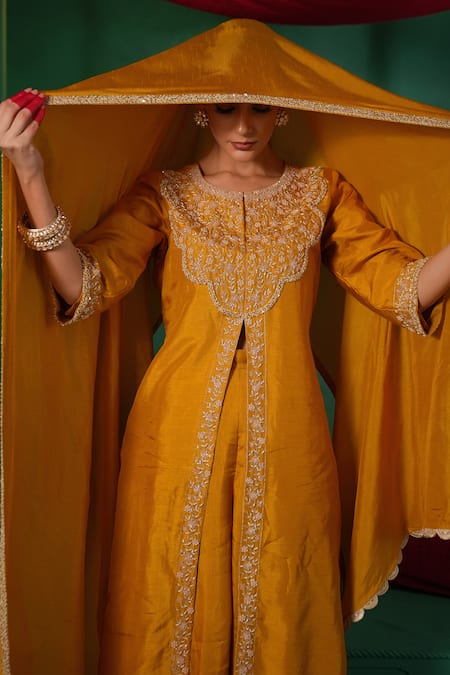 Kesar Studio Yellow Silk Embroidery, Zari Round Neck Nazakat Zardosi Hand Work Kurta Set at Aza Fashions Kesar Studio_Yellow Silk Embroidery, Zari Round Neck Nazakat Zardosi Hand Work Kurta Set_at_Aza_Fashions