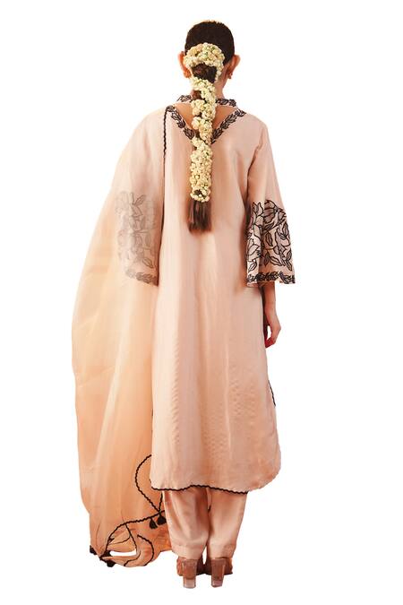 Kesar Studio_Peach Silk, Organza Embroidery Collared Zareen Flower Hand Kurta Set_Online_at_Aza_Fashions