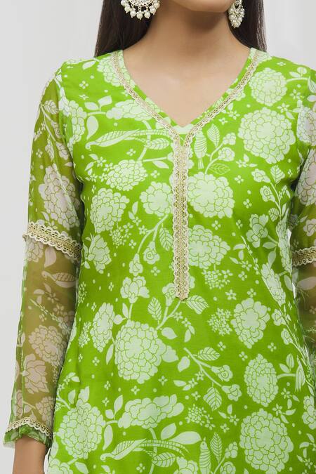 Buy Yuvraani Jaipur Green Chanderi, Cotton, Organza Embroidery, Floral Pattern Straight Kurta Set Online at Aza Fashions Buy_Yuvraani Jaipur_Green Chanderi, Cotton, Organza Embroidery, Floral Pattern Straight Kurta Set _Online_at_Aza_Fashions