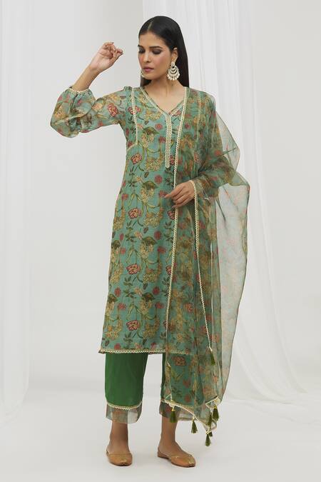 Shop_Yuvraani Jaipur_Green Chanderi, Cotton, Organza Lace, Tassels Straight Floral Pattern Kurta Set _Online_at_Aza_Fashions