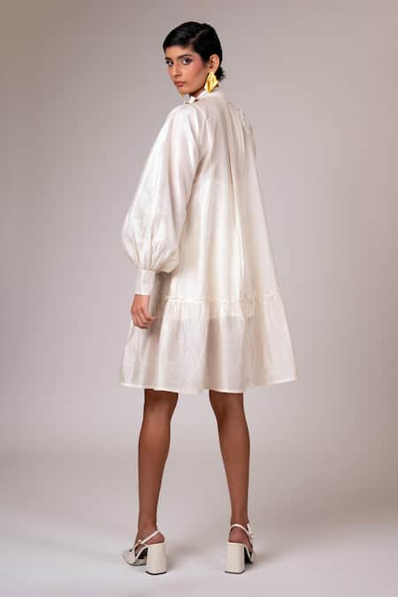 Shop Madder Much Ivory Chanderi Silk Embroidery V-neck Vana Snowy Thread Short Dress at Aza Fashions Shop_Madder Much_Ivory Chanderi Silk Embroidery V-neck Vana Snowy Thread Short Dress _at_Aza_Fashions