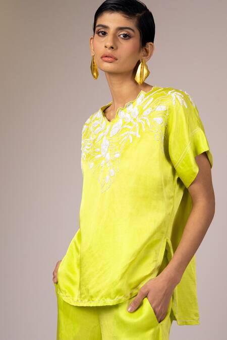 Shop Madder Much Green Linen, Satin Embroidery Round Neck Vega Top And Pant Set Online at Aza Fashions Shop_Madder Much_Green Linen, Satin Embroidery Round Neck Vega Top And Pant Set _Online_at_Aza_Fashions