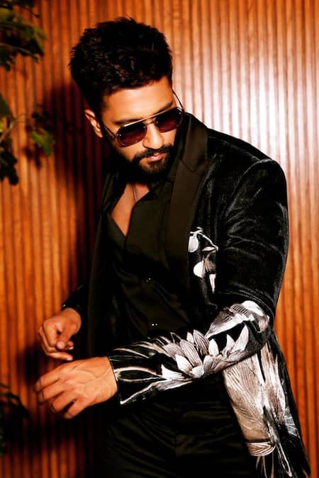 Shop_Rohit Bal_Black Velvet Embroidered Resham Tuxedo _Online_at_Aza_Fashions