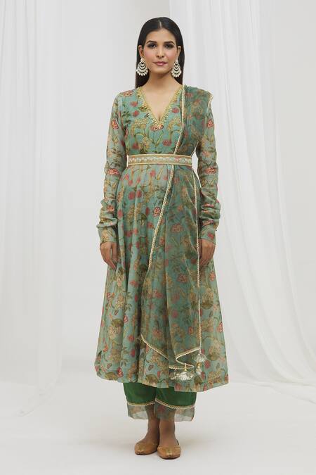 Buy_Yuvraani Jaipur_Green Chanderi, Cotton Sequins, Lace, Tassels, Floral Print Anarkali Set 
