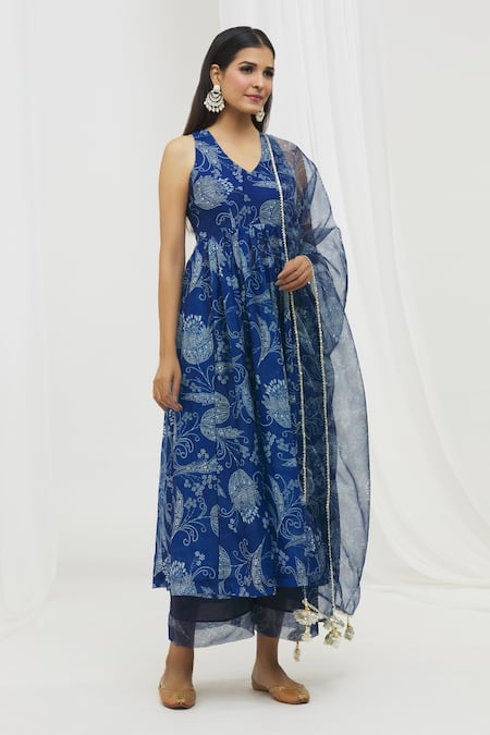 Yuvraani Jaipur_Blue Chanderi, Cotton, Organza Embroidery, Tassels Halter Printed Anarkali Set _Online_at_Aza_Fashions