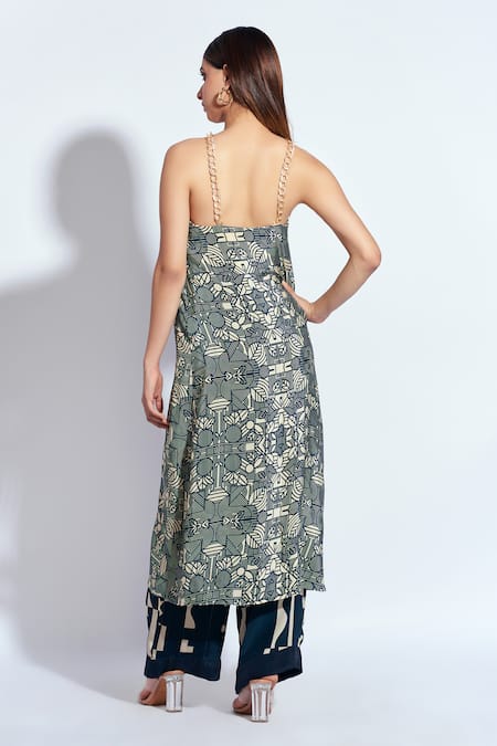 Shop Neetiandmudita Blue Crepe Chains Halter Neck Tunic With Flare Pant at Aza Fashions Shop_Neetiandmudita_Blue Crepe Chains Halter Neck Tunic With Flare Pant _at_Aza_Fashions