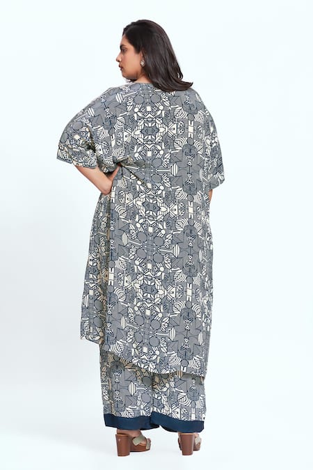 Shop Neetiandmudita Blue Crepe Rhinestones Round Neck Mandala Pattern Tunic And Pant Co-ord Set at Aza Fashions Shop_Neetiandmudita_Blue Crepe Rhinestones Round Neck Mandala Pattern Tunic And Pant Co-ord Set _at_Aza_Fashions