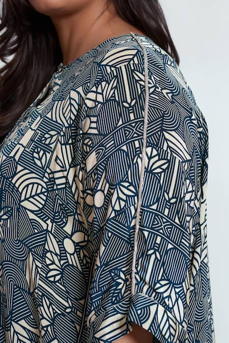 Neetiandmudita Blue Crepe Rhinestones Round Neck Mandala Pattern Tunic And Pant Co-ord Set at Aza Fashions Neetiandmudita_Blue Crepe Rhinestones Round Neck Mandala Pattern Tunic And Pant Co-ord Set _at_Aza_Fashions