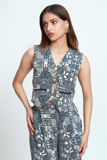 Shop Neetiandmudita Blue Crepe Mandala V Neck Pattern Waist-coat With Culotte Pant Online at Aza Fashions Shop_Neetiandmudita_Blue Crepe Mandala V Neck Pattern Waist-coat With Culotte Pant _Online_at_Aza_Fashions