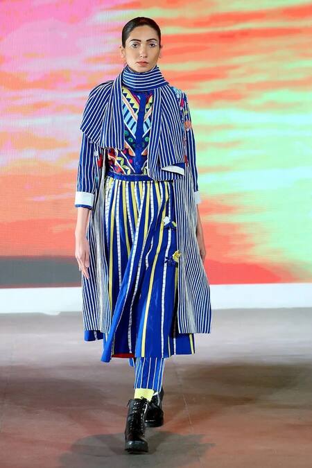 KA-Sha_Blue Cotton Applique Open Krish Floral Jacket _Online_at_Aza_Fashions