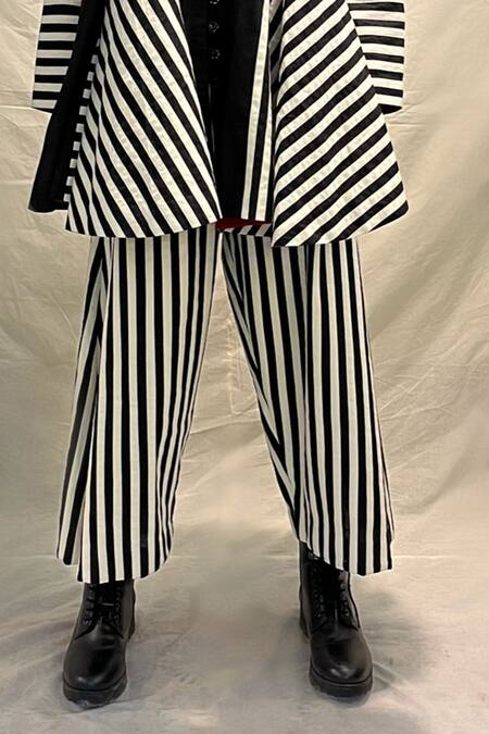 KA-Sha Black Cotton Applique Sada Striped Pant Online at Aza Fashions KA-Sha_Black Cotton Applique Sada Striped Pant _Online_at_Aza_Fashions