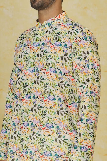 Shop Priyanka Haralalka Green Silk Leaf Print Kurta And Pant Set Online at Aza Fashions Shop_Priyanka Haralalka_Green Silk Leaf Print Kurta And Pant Set _Online_at_Aza_Fashions