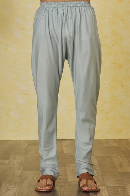 Priyanka Haralalka Blue Silk Embroidery Yoke Kurta Set at Aza Fashions Priyanka Haralalka_Blue Silk Embroidery Yoke Kurta Set _at_Aza_Fashions