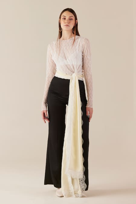 Therealb Floral Embroidered Top 