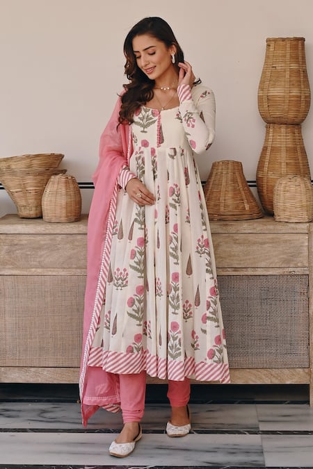 Karaj Jaipur Pink Cotton, Kota Doria Embroidery Round Neck Floral Butta Print Anarkali Set Online at Aza Fashions Karaj Jaipur_Pink Cotton, Kota Doria Embroidery Round Neck Floral Butta Print Anarkali Set _Online_at_Aza_Fashions