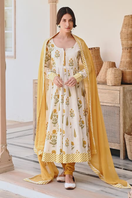 Karaj Jaipur Yellow Cotton, Kota Doria Embroidery Round Neck Flower Butta Print Anarkali Set Online at Aza Fashions Karaj Jaipur_Yellow Cotton, Kota Doria Embroidery Round Neck Flower Butta Print Anarkali Set _Online_at_Aza_Fashions