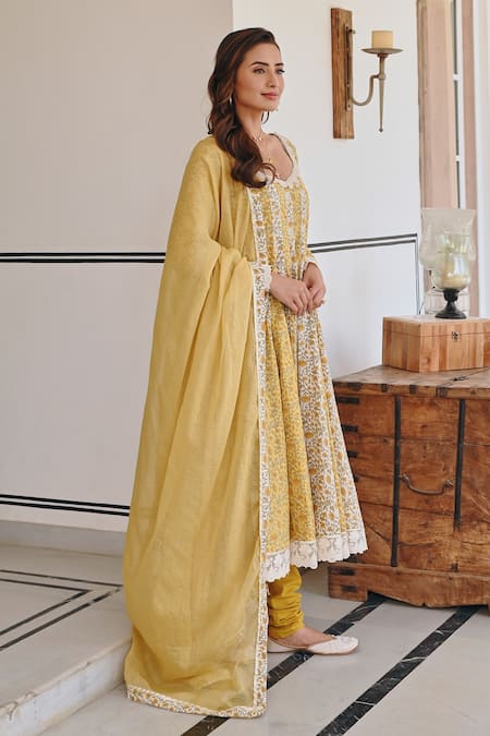 Karaj Jaipur_Yellow Cotton, Kota Doria Embroidery, Lace Split V-neck Printed Anarkali Set _Online_at_Aza_Fashions