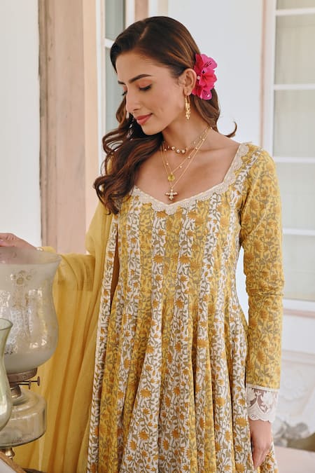 Shop_Karaj Jaipur_Yellow Cotton, Kota Doria Embroidery, Lace Split V-neck Printed Anarkali Set _Online_at_Aza_Fashions
