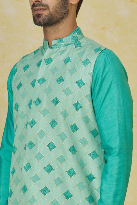 Shop Priyanka Haralalka Green Chanderi Silk, Cotton, Kota Doria Checkered Resham Bundi Kurta Set Online at Aza Fashions Shop_Priyanka Haralalka_Green Chanderi Silk, Cotton, Kota Doria Checkered Resham Bundi Kurta Set _Online_at_Aza_Fashions