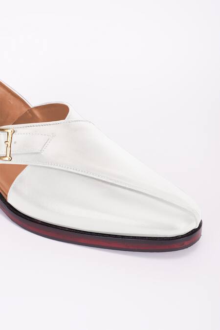 Buy Bubber Couture Off White Buckles Sawyer Peshawari Sandal Online at Aza Fashions Buy_Bubber Couture_Off White Buckles Sawyer Peshawari Sandal _Online_at_Aza_Fashions