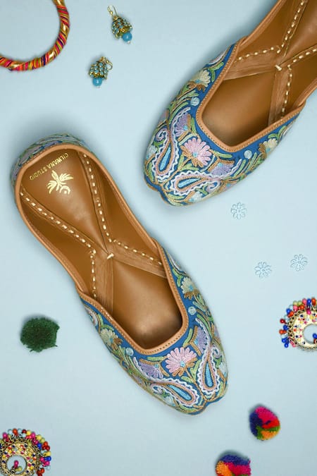 Cilwana Studio Aari Work Juttis 