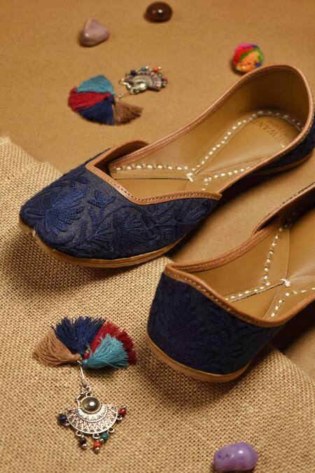 Cilwana Studio Blue Floral Work Juttis Online at Aza Fashions Cilwana Studio_Blue Floral Work Juttis _Online_at_Aza_Fashions