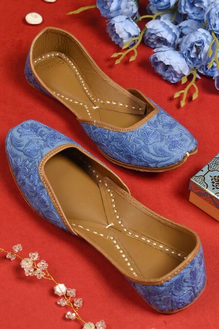 Cilwana Studio_Blue Floral Aari Work Juttis _Online_at_Aza_Fashions