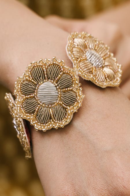 Moirra Gul Floral Bloom Bracelet 