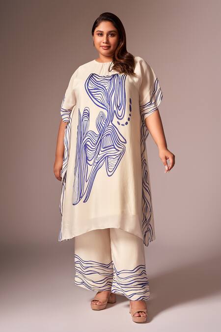 Buy_Neetiandmudita_Off White Crepe Silk Stencil Ink High Neck Kaftan Tunic With Pant _Online_at_Aza_Fashions