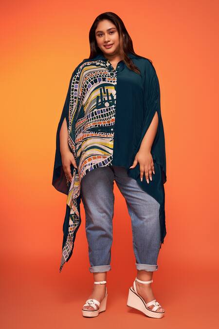 Buy_Neetiandmudita_Green Crepe Silk Abstract Collared Pattern Kaftan _Online_at_Aza_Fashions
