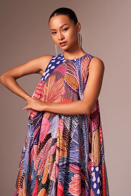 Neetiandmudita_Multi Color Silk, Crepe Round Neck Floral Print Flowy Tunic With Pant _at_Aza_Fashions