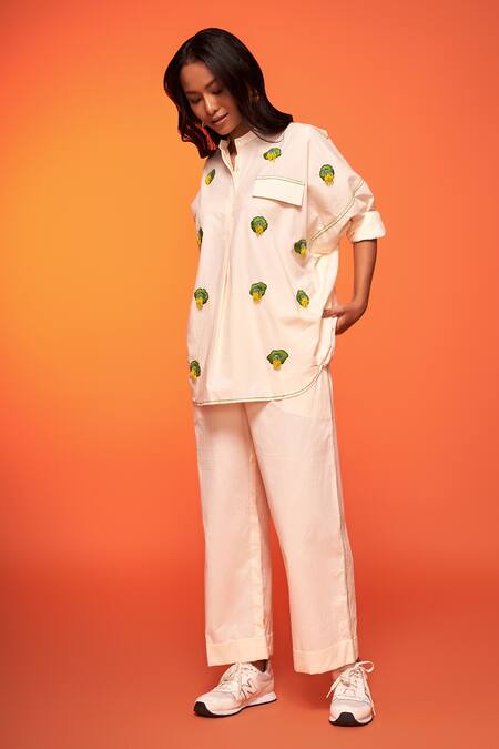 Buy_Neetiandmudita_Ivory Cotton Embellished Applique Mandarin Collar Floral Pattern Top _Online_at_Aza_Fashions