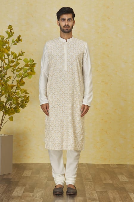 Priyanka Haralalka Off White Silk, Kota Doria Embroidery Kantha Stitch Thread Kurta Set at Aza Fashions Priyanka Haralalka_Off White Silk, Kota Doria Embroidery Kantha Stitch Thread Kurta Set _at_Aza_Fashions