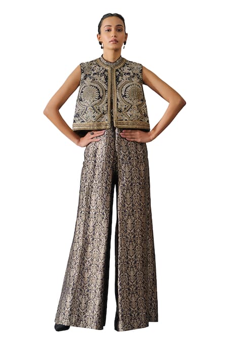 Shop Tarun Tahiliani Black Brocade Embroidered Round Gilet Online at Aza Fashions Shop_Tarun Tahiliani_Black Brocade Embroidered Round Gilet _Online_at_Aza_Fashions