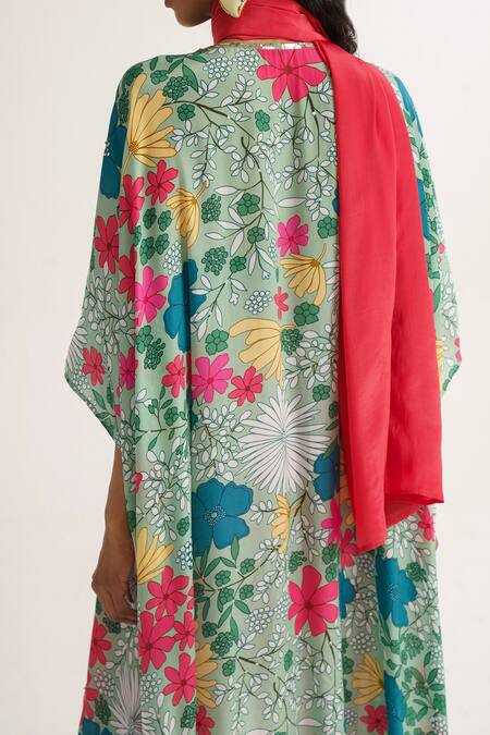 Buy Vishala Shree Green Crepe, Silk Sequins V-neck Dianthus Floral Print Kurta Pant Set Buy_Vishala Shree_Green Crepe, Silk Sequins V-neck Dianthus Floral Print Kurta Pant Set