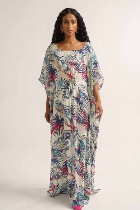 Vishala Shree White Crepe Silk Print Tropical Scoop Neck Squill Kaftan Online at Aza Fashions Vishala Shree_White Crepe Silk Print Tropical Scoop Neck Squill Kaftan_Online_at_Aza_Fashions