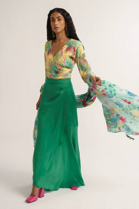 Shop Vishala Shree Yellow Crepe Silk Print Tropical V Neck Allamanda Top Skirt Set Online at Aza Fashions Shop_Vishala Shree_Yellow Crepe Silk Print Tropical V Neck Allamanda Top Skirt Set_Online_at_Aza_Fashions