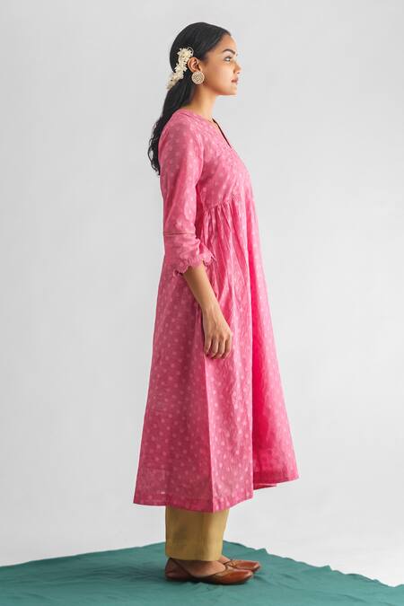 Shop Mushio Pink Chanderi , Satin, Madhurima Floral Motif Pattern Kurta With Pant Online at Aza Fashions Shop_Mushio_Pink Chanderi , Satin, Madhurima Floral Motif Pattern Kurta With Pant _Online_at_Aza_Fashions