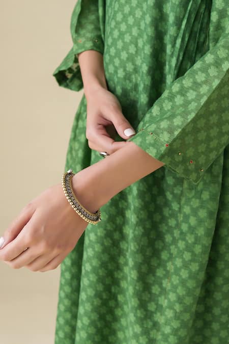 Mushio_Green Chanderi Silk Beads, Embroidery Round Neck Vrinda Kurta_at_Aza_Fashions